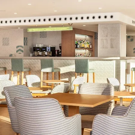 Clumba Hotel 3*